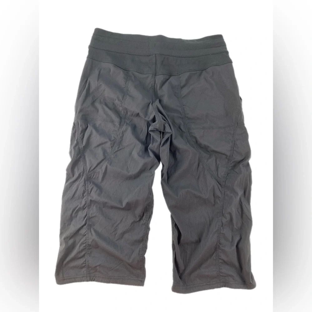 Lululemon Studio Crop size 10 Black - Picture 12 of 16